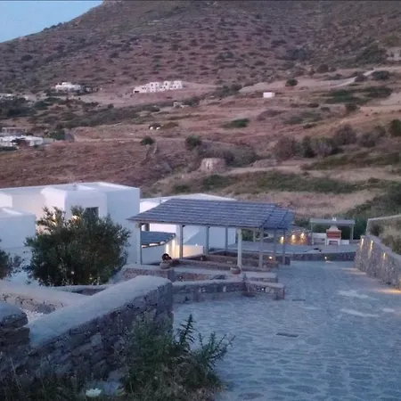 Dream 2, ολόκληρος χώρος με πισίνα * Πάρος