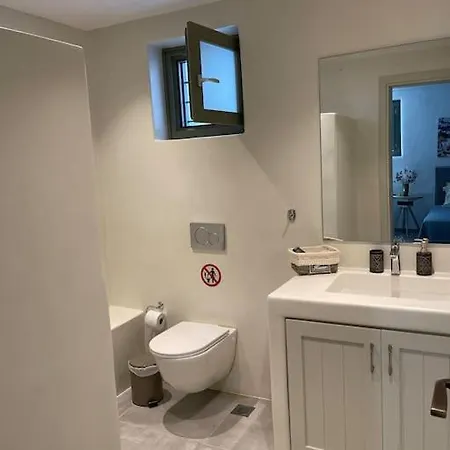 Dream 2, ολόκληρος χώρος με πισίνα Villa Parikia (Paros)