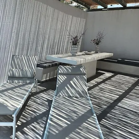 Dream 2, ολόκληρος χώρος με πισίνα * Páros