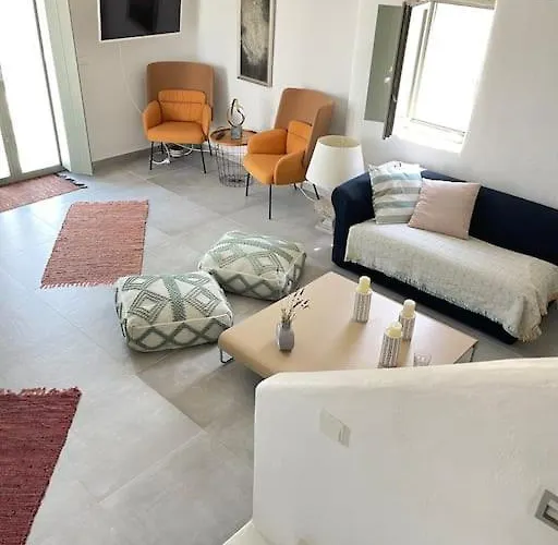 Dream 2, ολόκληρος χώρος με πισίνα Villa