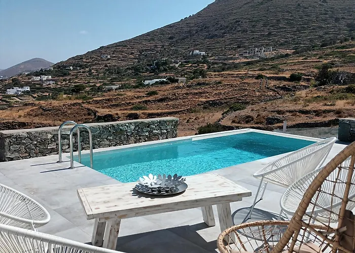 Dream 2, ολόκληρος χώρος με πισίνα パロス島